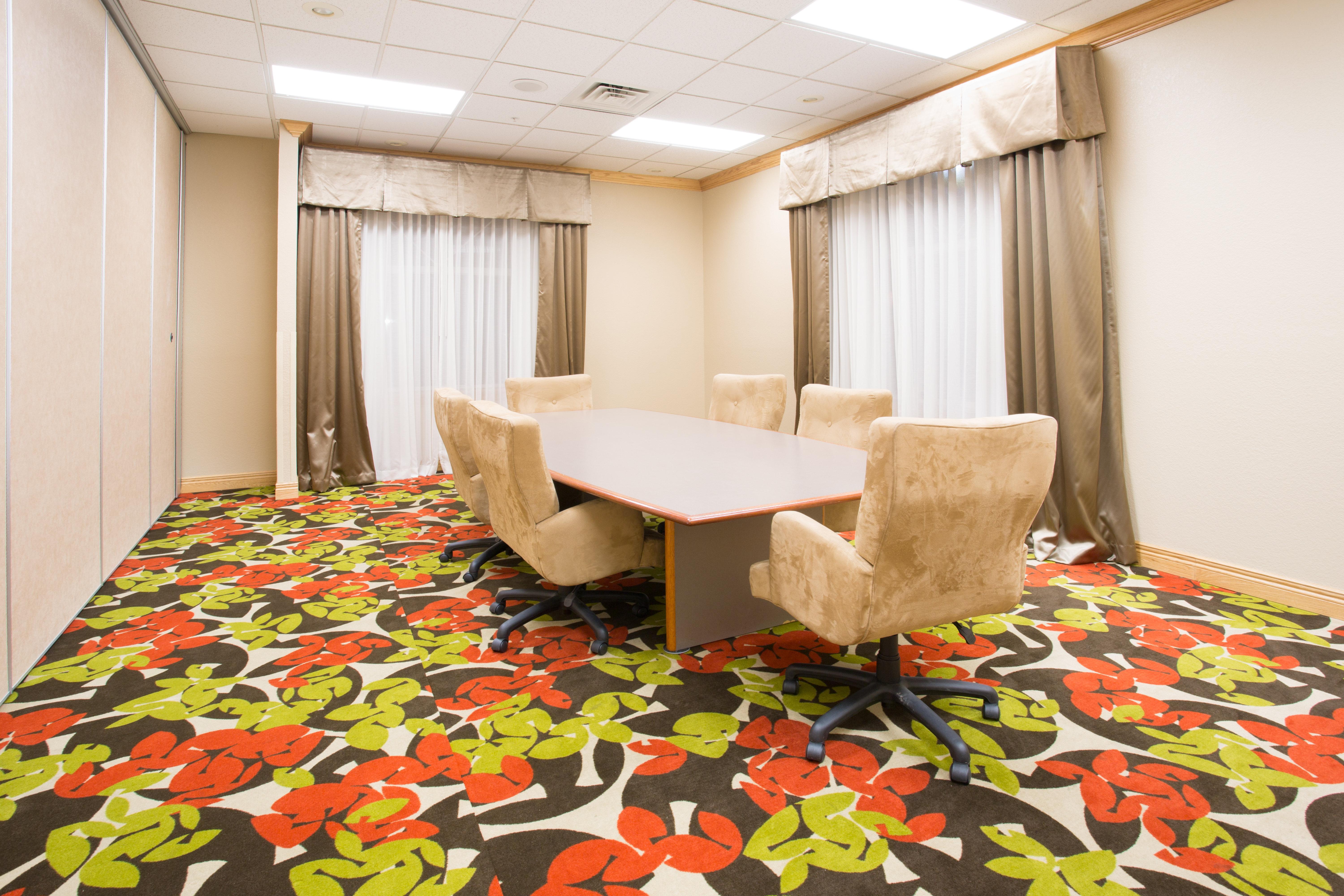 Holiday Inn Express Hotel & Suites Lexington By Ihg Luaran gambar