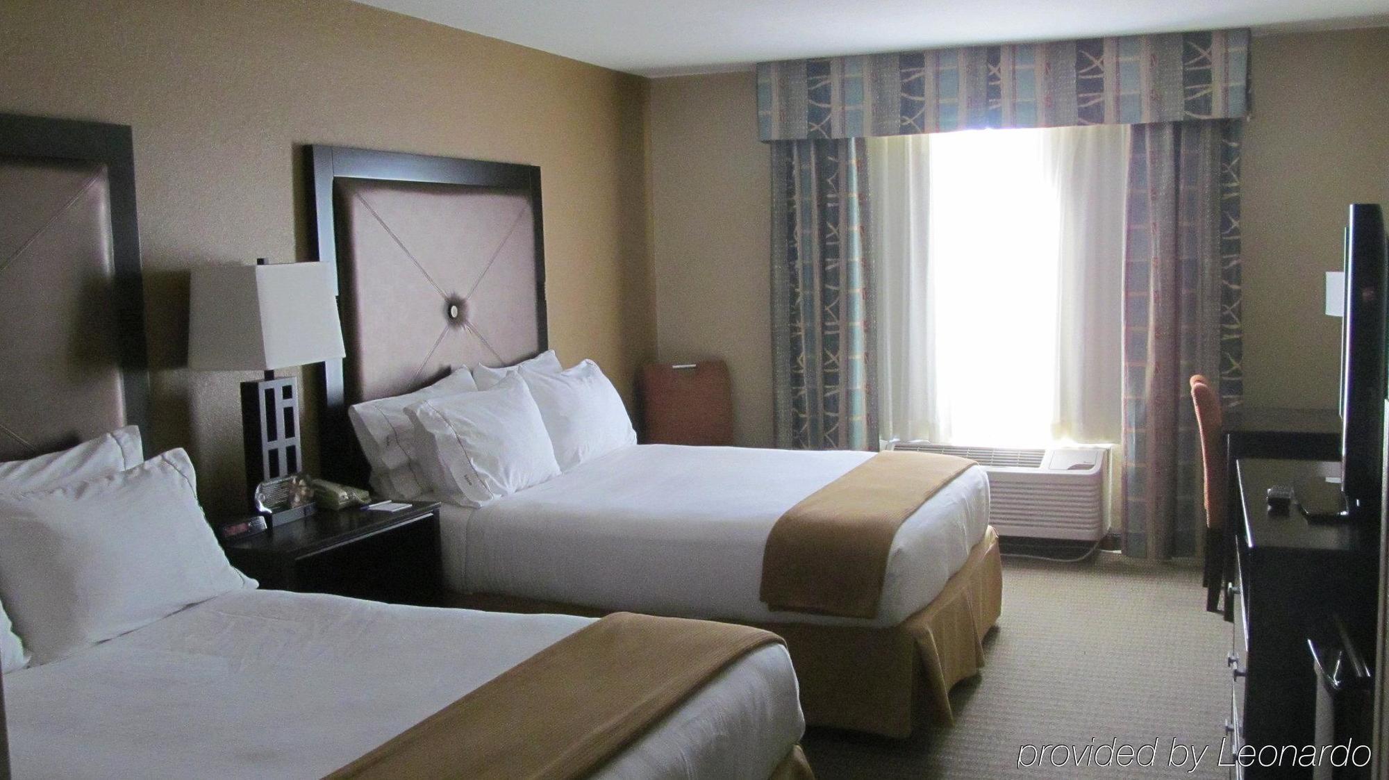 Holiday Inn Express Hotel & Suites Lexington By Ihg Luaran gambar