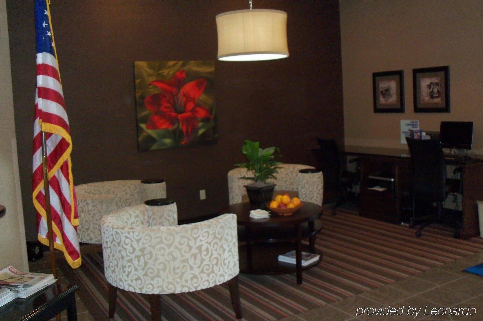 Holiday Inn Express Hotel & Suites Lexington By Ihg Luaran gambar